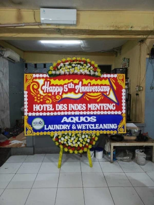 Papan Bunga di Gedung Bidakara