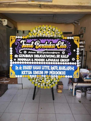 Papan Bunga di Gedung Bidakara